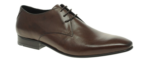 The Perfectly Shaped Modern Laceup The Perfectly Shaped Modern Laceup
