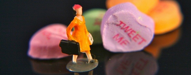 The Procrastinator’s Valentine’s Day Gift Guide Gift suggestions for women, by women, by type. No tweets!<div class="addthis_toolbox addthis_default_style addthis_32x32_style" addthis:url='http://dappered.com/2013/02/the-procrastinators-valentines-day-gift-guide/' addthis:title='The Procrastinator’s Valentine’s Day Gift Guide ' ><a class="addthis_button_facebook"></a><a class="addthis_button_twitter"></a><a class="addthis_button_email"></a><a class="addthis_button_pinterest_share"></a><a class="addthis_button_compact"></a><a class="addthis_counter addthis_bubble_style"></a></div>