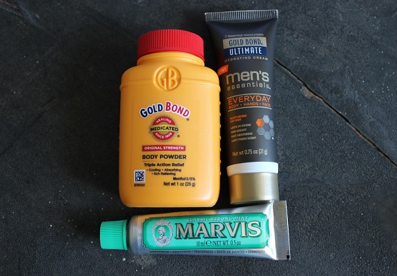 Refresh gold bond and toothpaste