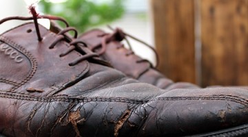 The Bartender Shoe Search – Testing durable, comfortable shoes.