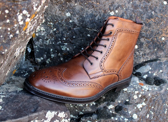 The JC Penney Stafford Deacon Wingtip Boot is Back | The Best Posts of 2015 on Dappered.com