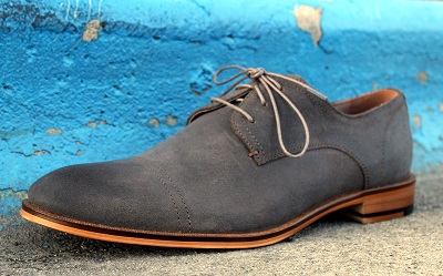 Banana Republic "Ben" Waxed Suede Lace-Up | Dappered.com