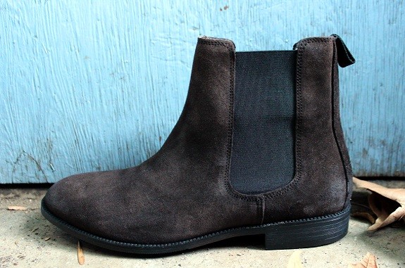 In Review: H&M's Suede Chelsea Boot | Dappered.com