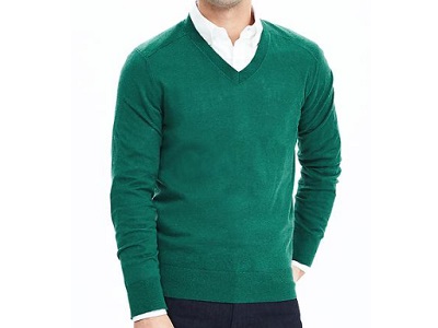 Banana Republic Silk/Linen V-Neck Sweater | St. Patrick’s Day 2016 – The Best of Green on Dappered.com