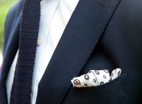 The Repeating Pattern/Print Pocket Square | Dappered.com