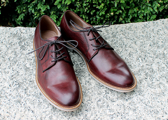 In Review: The Banana Republic Dean Leather Oxford | Dappered.com