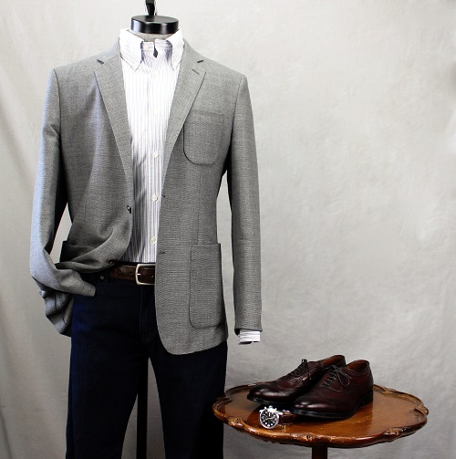 How to Wear it: The Allen Edmonds Merlot McAllister Wingtip Oxford | Dappered.com