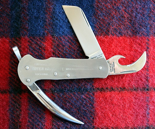 British Army Clasp Knife | Dappered.com