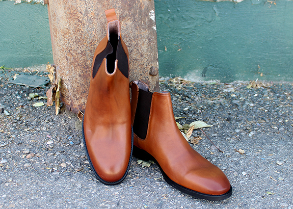 In Review: The Banana Republic "Louis" Chelsea Boot | Dappered.com