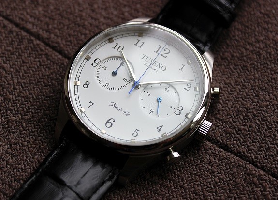 Tusenö Watches "First 42" White Dial Chronograph | Dappered.com