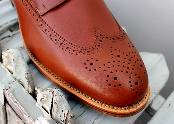 In Review: The Banana Republic Goodyear Welted Made in Spain Wingtip | Dappered.com