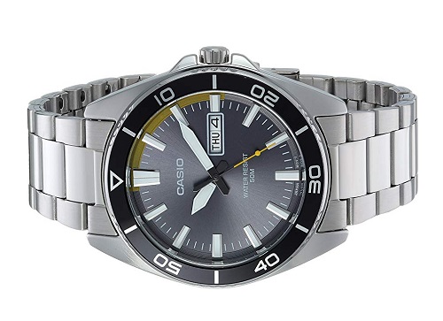 Casio Men's MTD-120D-8AVCF Quartz Watch