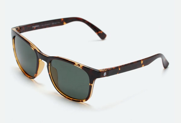 Huckberry Polarized Weekender Sunglasses in Tortoiseshell