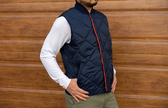 Free Assembly Men's Everyday Diamond Quilted Vest in Dark Navy