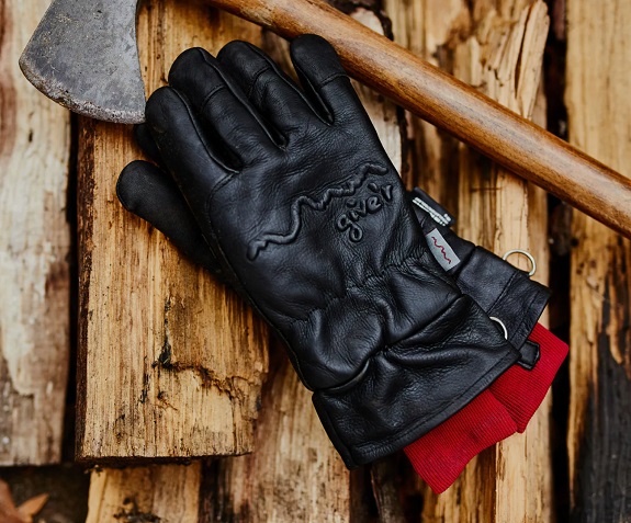 Give'r 4 Season Glove w/ Wax Coating in Black