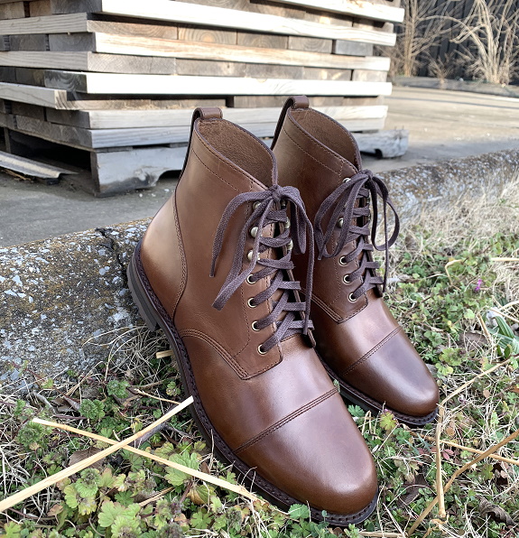 tot nu Overblijvend lont Steal Alert + In Review: J.Crew Goodyear Welted Kenton Leather Cap Toe Boots