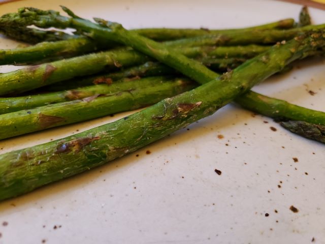 dry charred asparagus