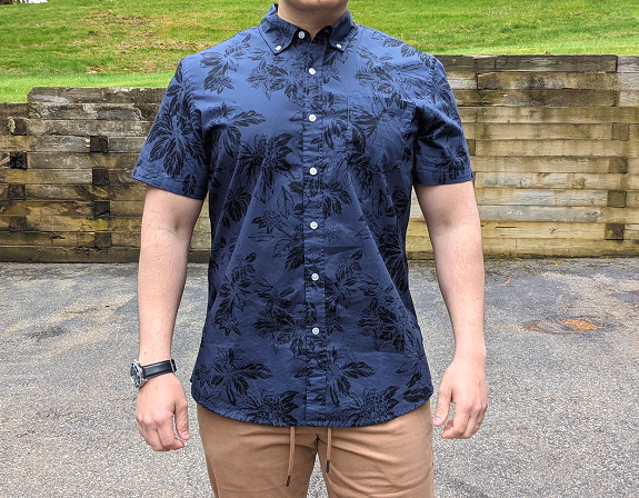 Goodthreads Standard-Fit Short-Sleeve Printed Poplin Shirt in Navy Floral