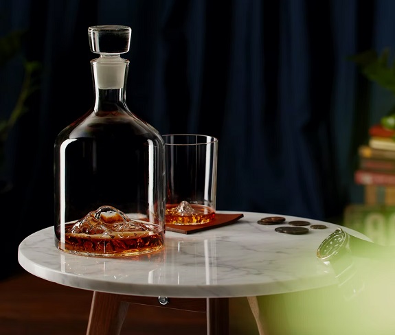 Whiskey Peaks Glassware