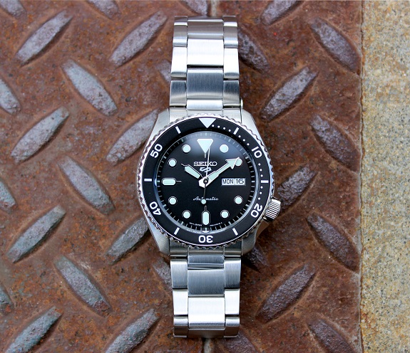 Seiko 5- Sports Dive Style Automatic watch