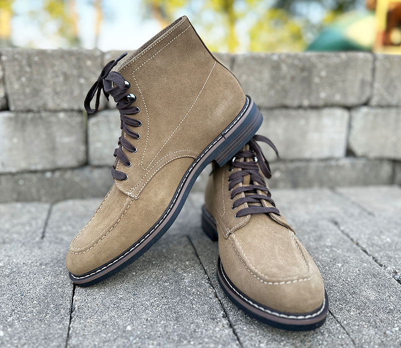 In Review: Banana Republic Factory Lace-Up Suede Boots