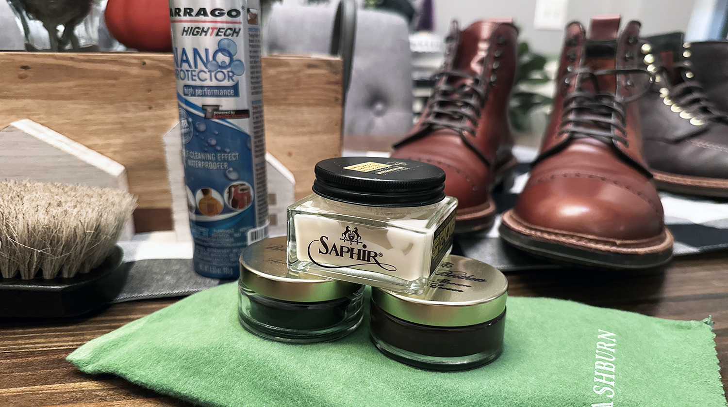 Saphir shoe polish, Shine and protect leather shoes