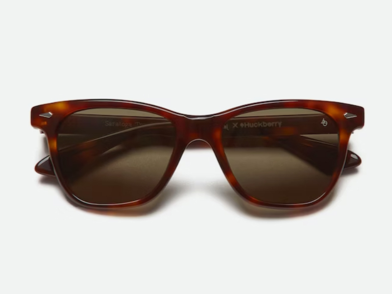 Huckberry: Up to 45% off End of Year “See You Out There” Sale